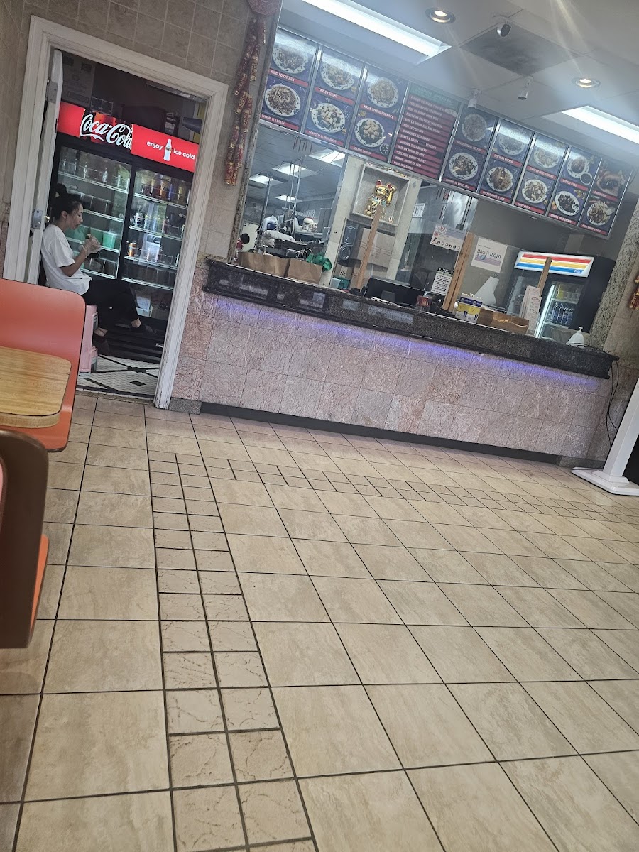 Eddy's Carry Out-4