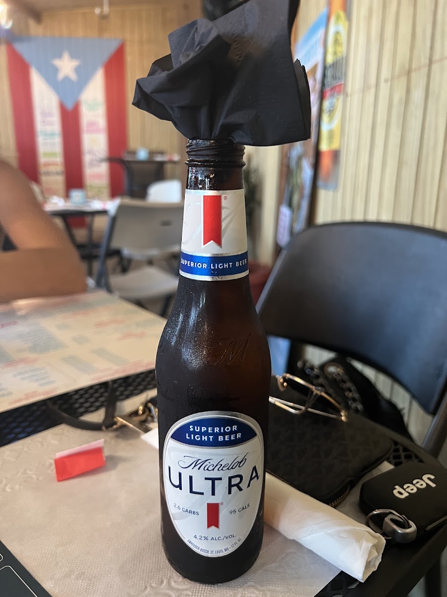 Edelweiss Bar & Grill-8