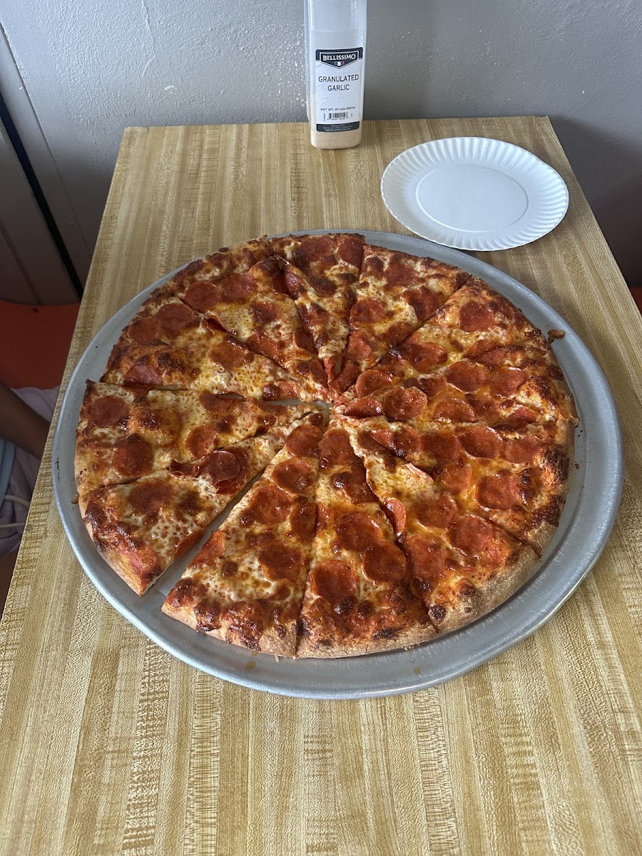 Edith Pizza-2