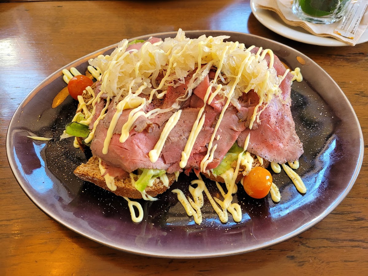 Eet-Lokaal | Café, Restaurant & Zalen-8