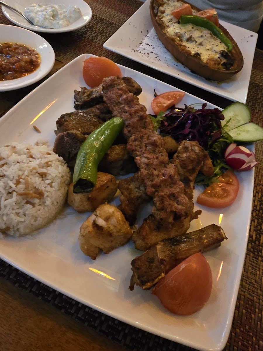 Efes Turkish Grill-3