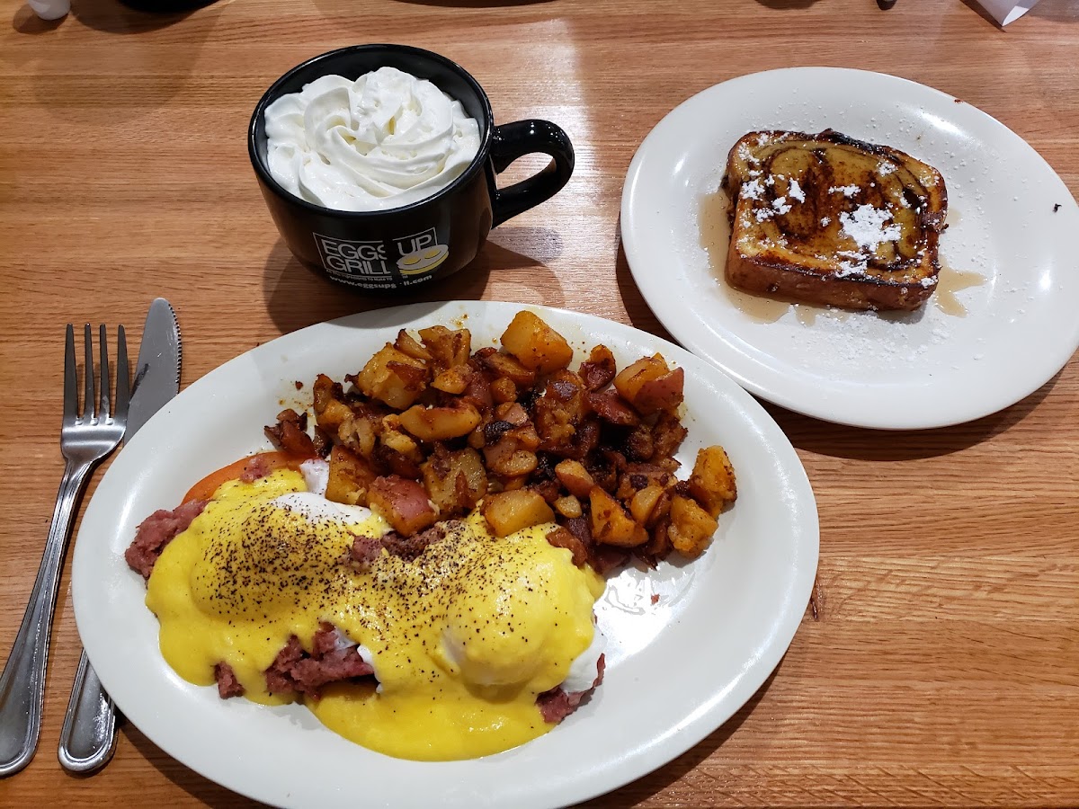 Eggs Up Grill-10