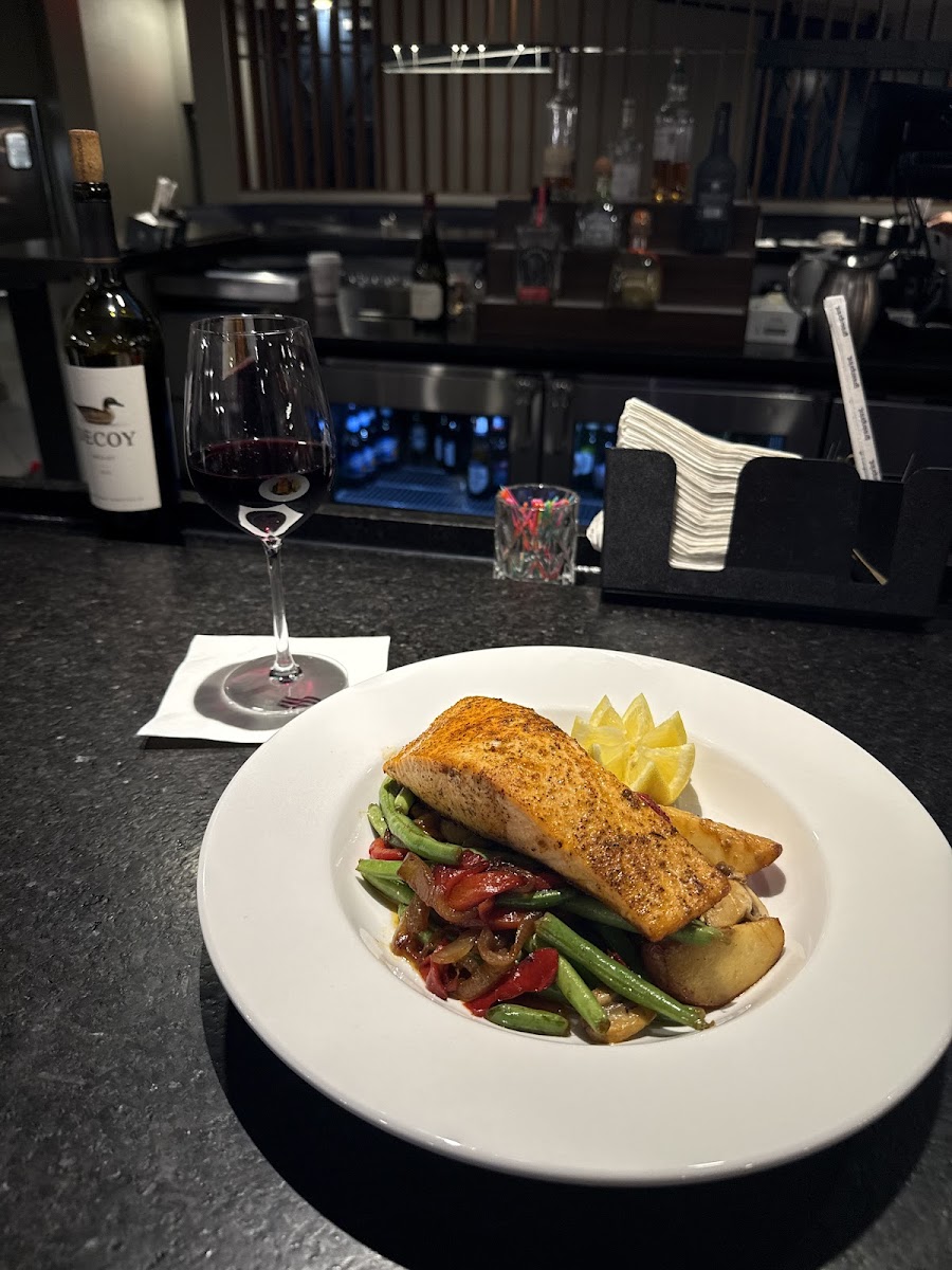 Eighteen70 Restaurant & Bar-4
