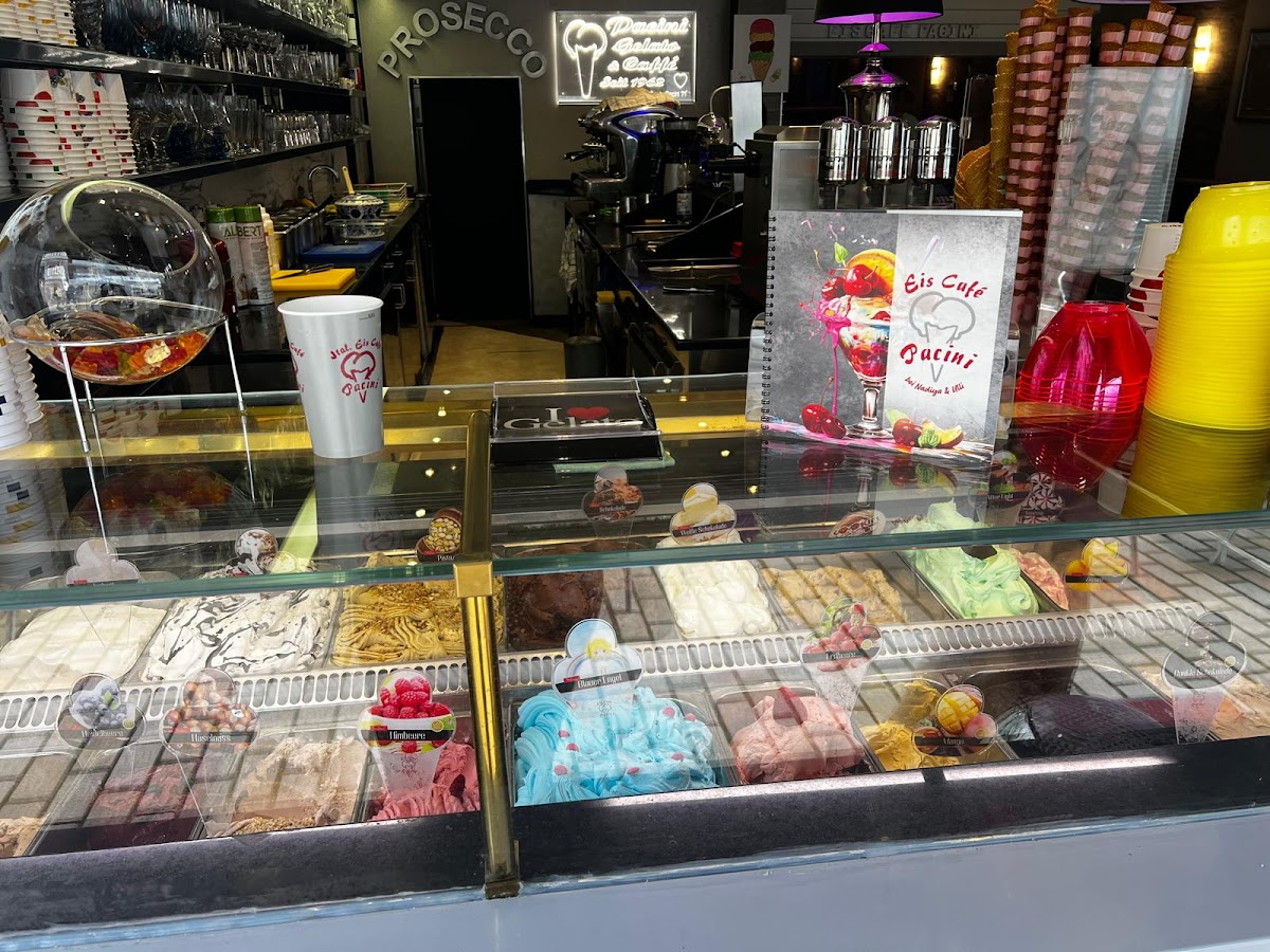 Eiscafé Ullina