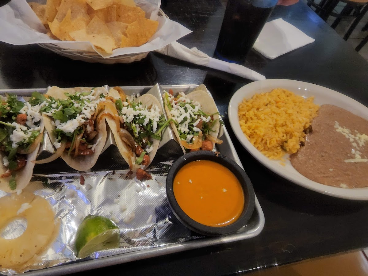 El Carnaval Mexican Restaurant Llc-7