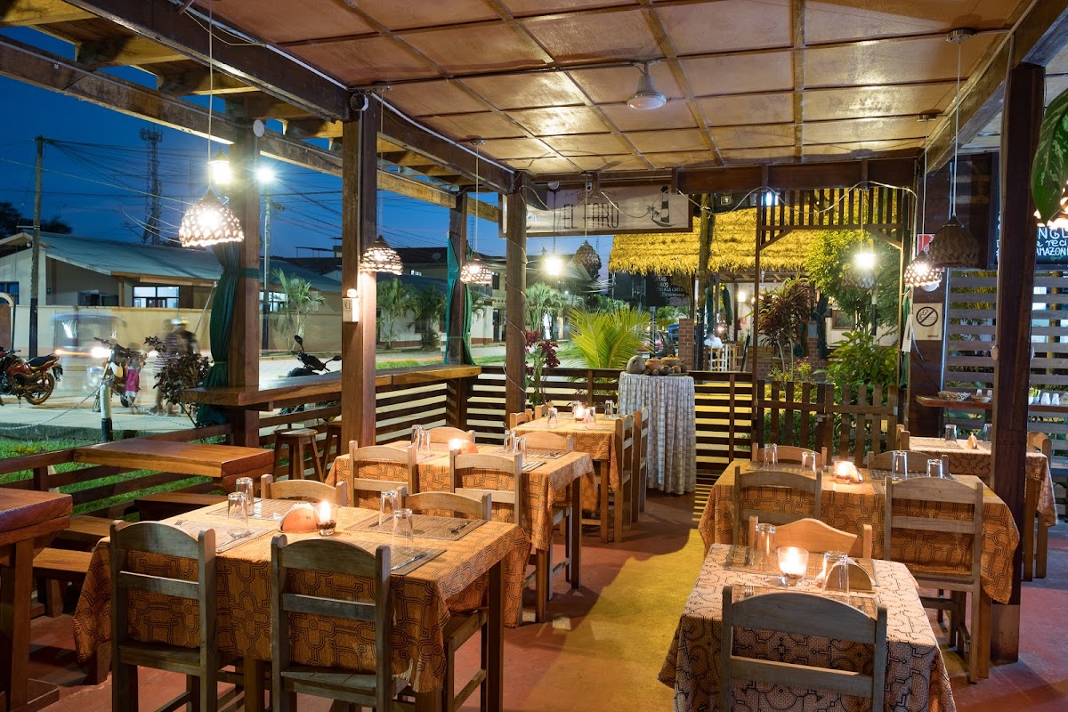 El Faro Restaurant
