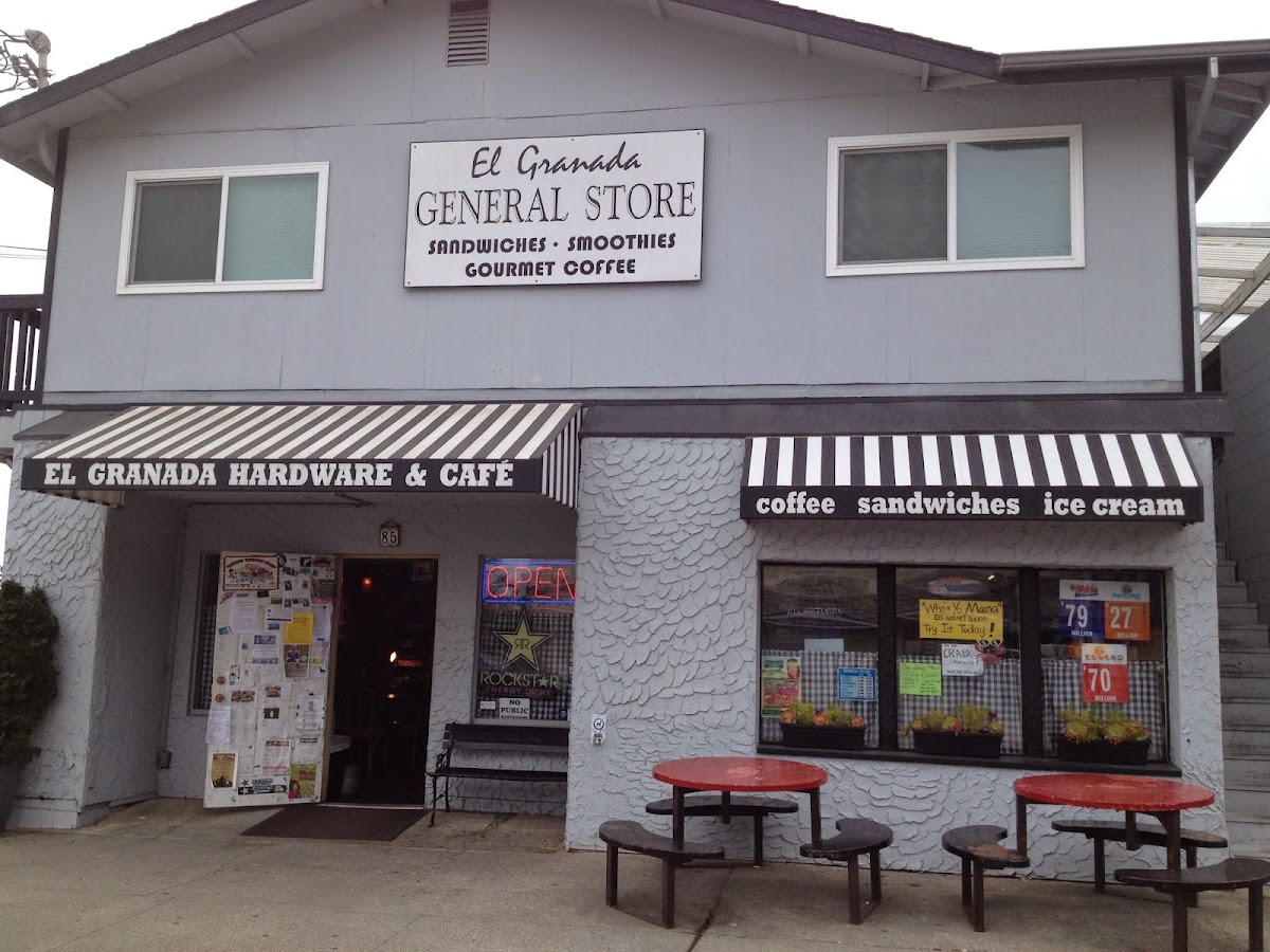 El Granada Hardware & Cafe