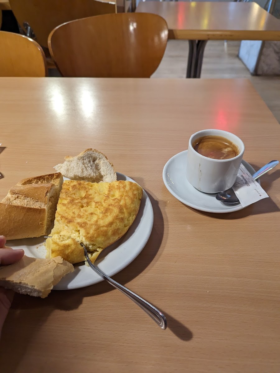 El Jamón De Oro-6