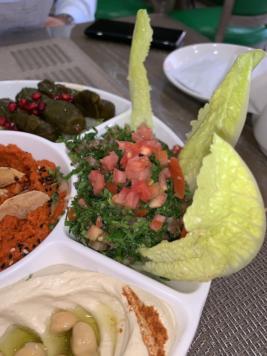 El Kasaba Restaurant & Lounge-5