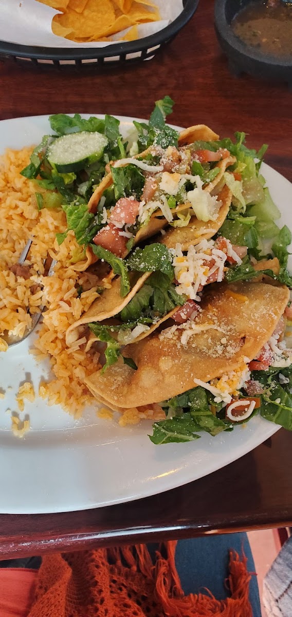 El Mariachi Taqueria-9