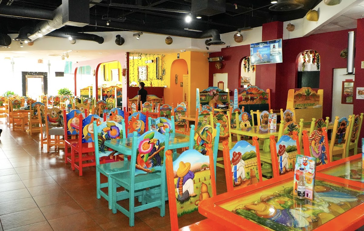 El Nopal - Mall St. Matthews