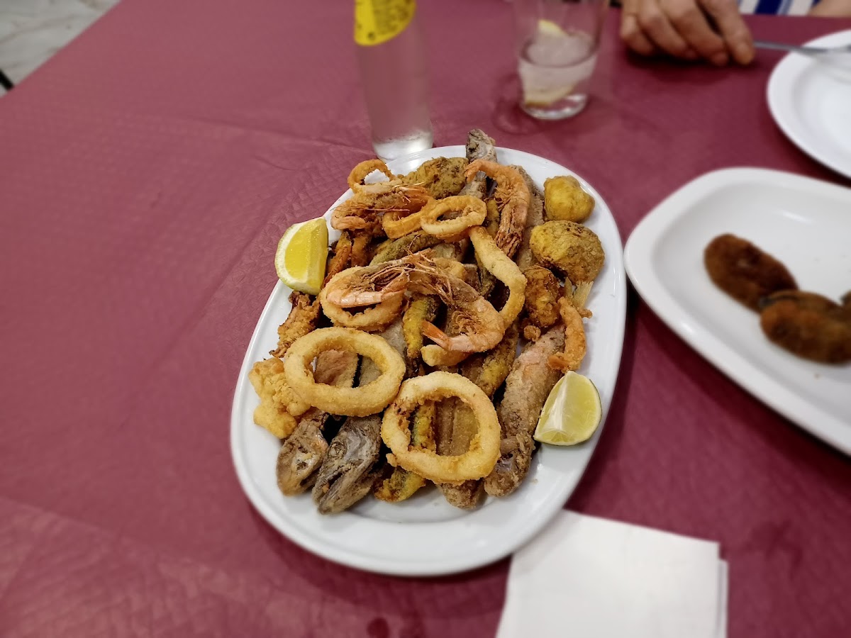 El Pescaito Frito-5