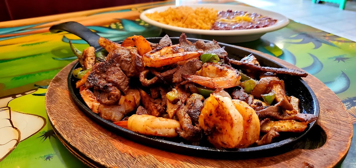 El Pipil Restaurant-3