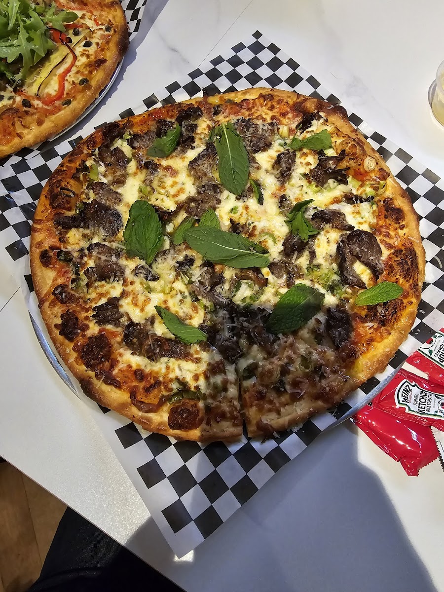 El Pizzeria-6