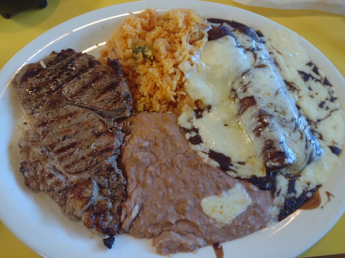 El Querreque Grill-5