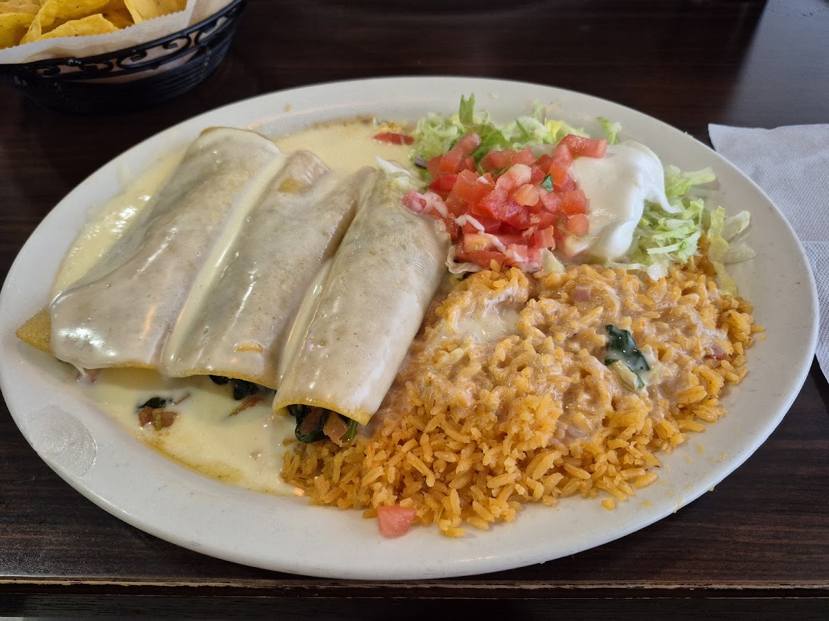 El Rincon Mexican Restaurant-2