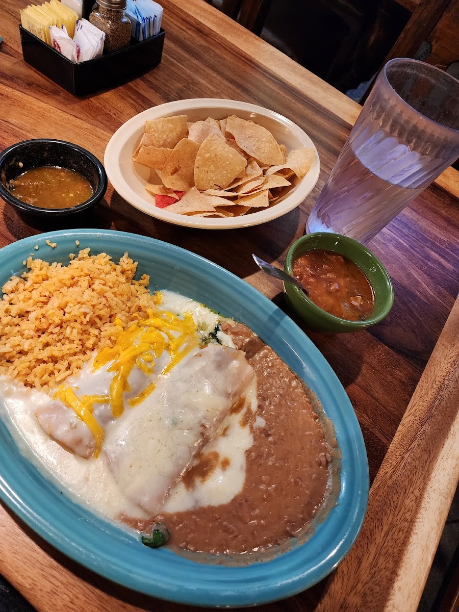 El San Luis Bar & Grill-8