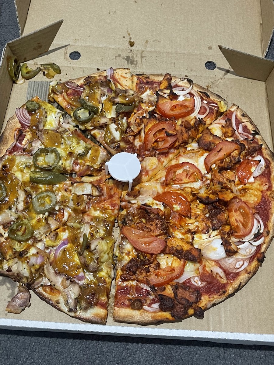 El Toro Pizza Hadfield-5
