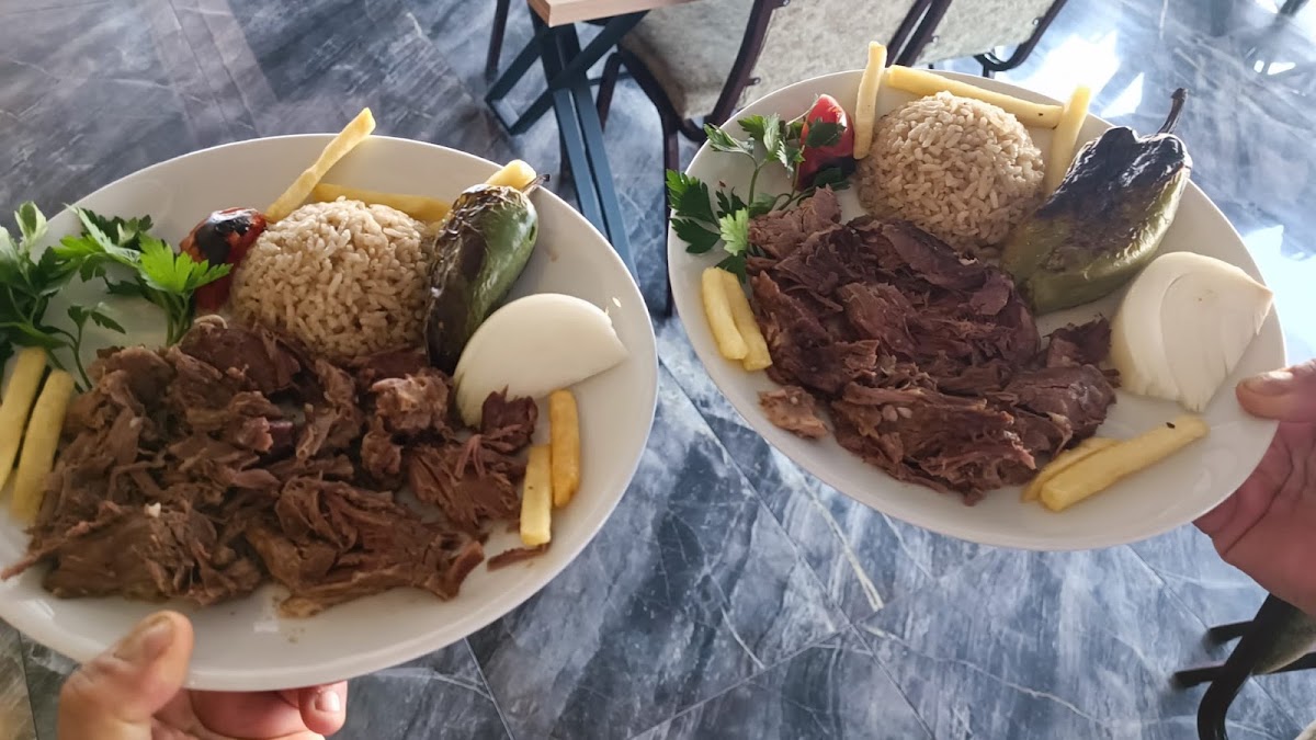 Elazığ Bursa Iskender Kebabçısı-9