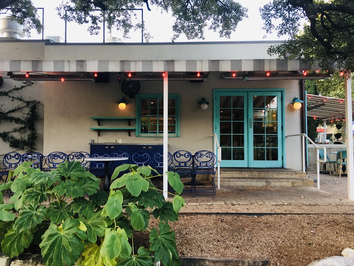 Elizabeth Street Café