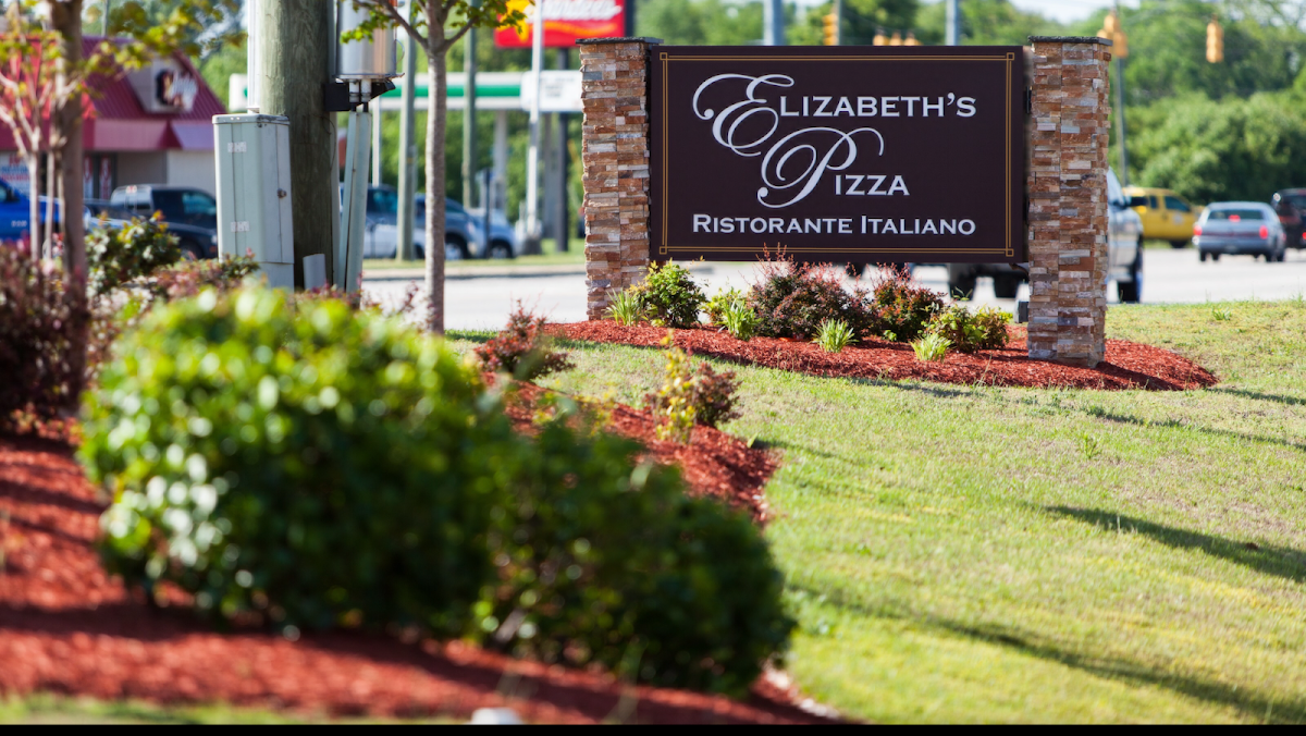 Elizabeth's Pizza And Italian Restaurant-4