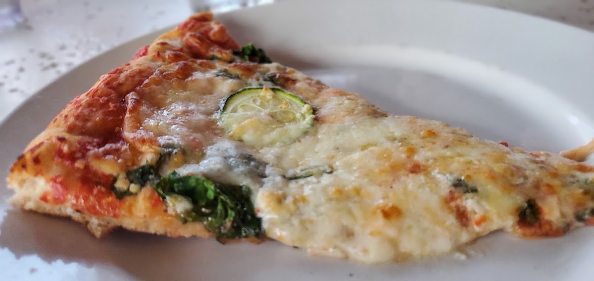 Elizabeth's Pizza And Italian Restaurant-5