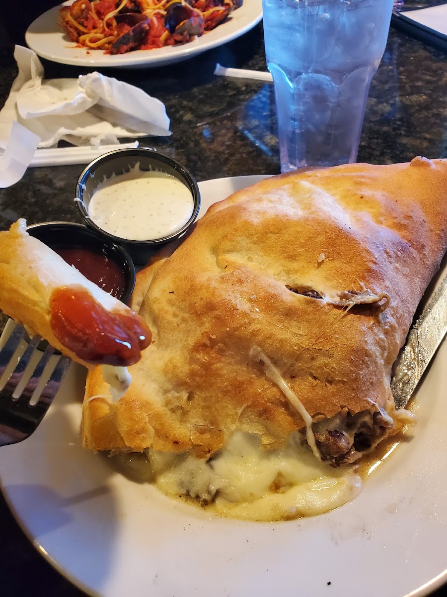 Elizabeth's Pizza And Italian Restaurant-7