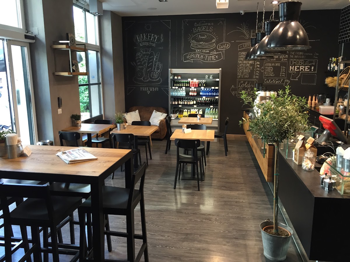 Elk Bakery