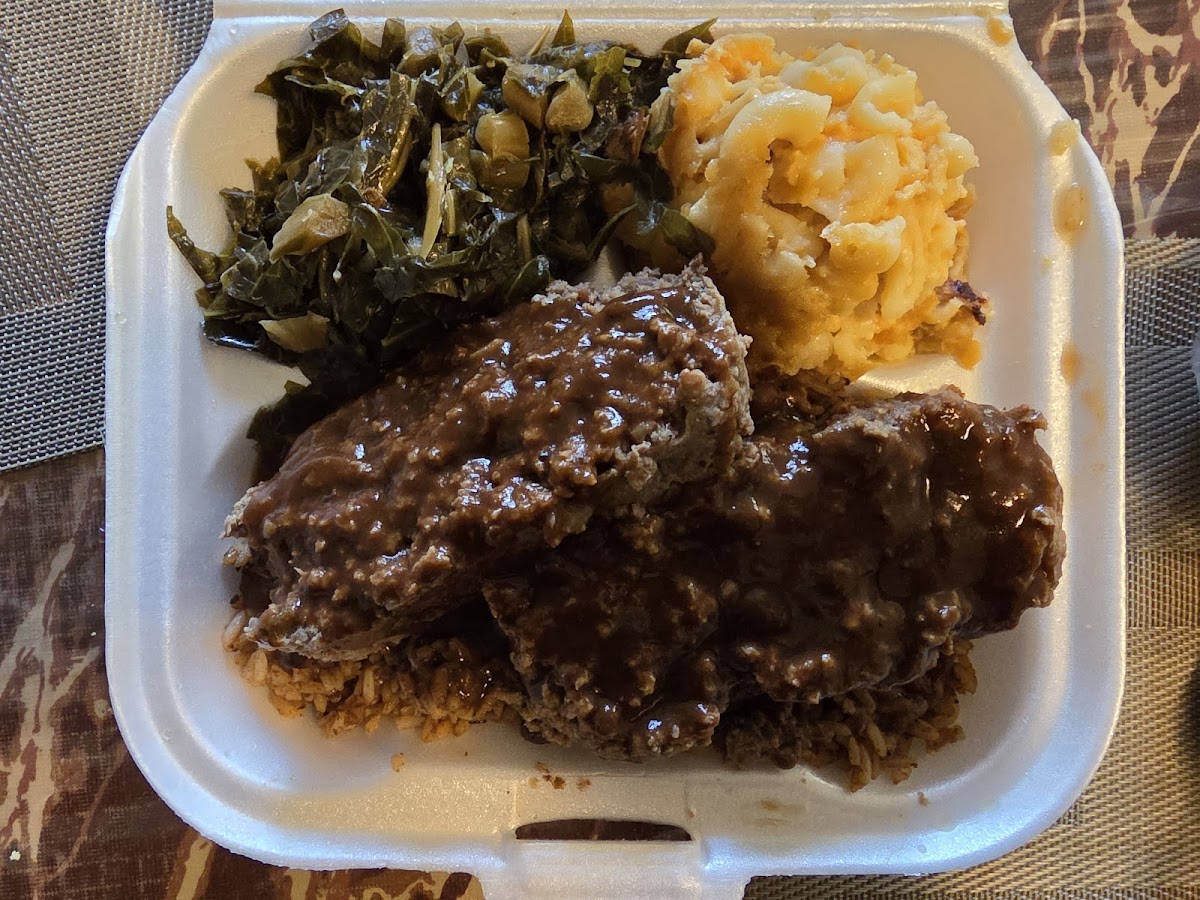 Eloise & Earnestine Soul Food-3