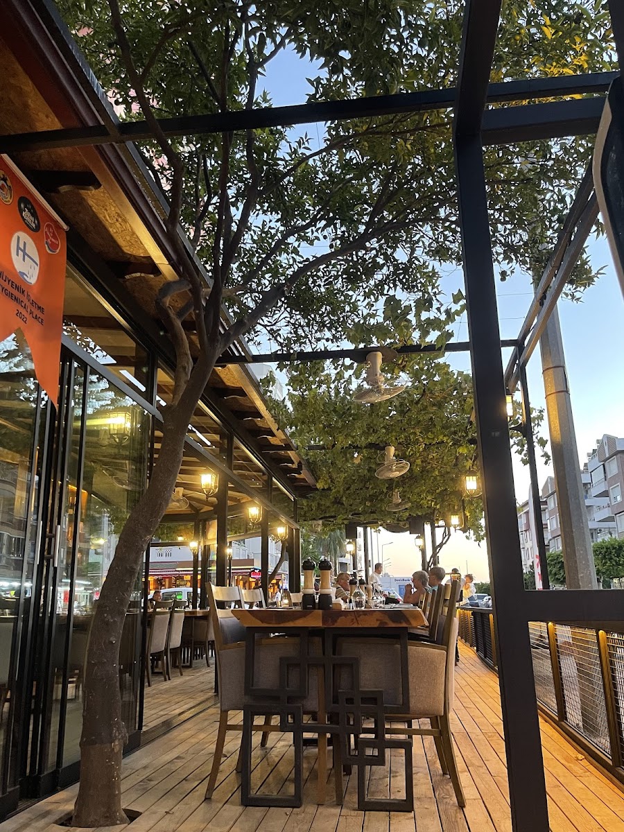 Emerald Garden Restaurant
