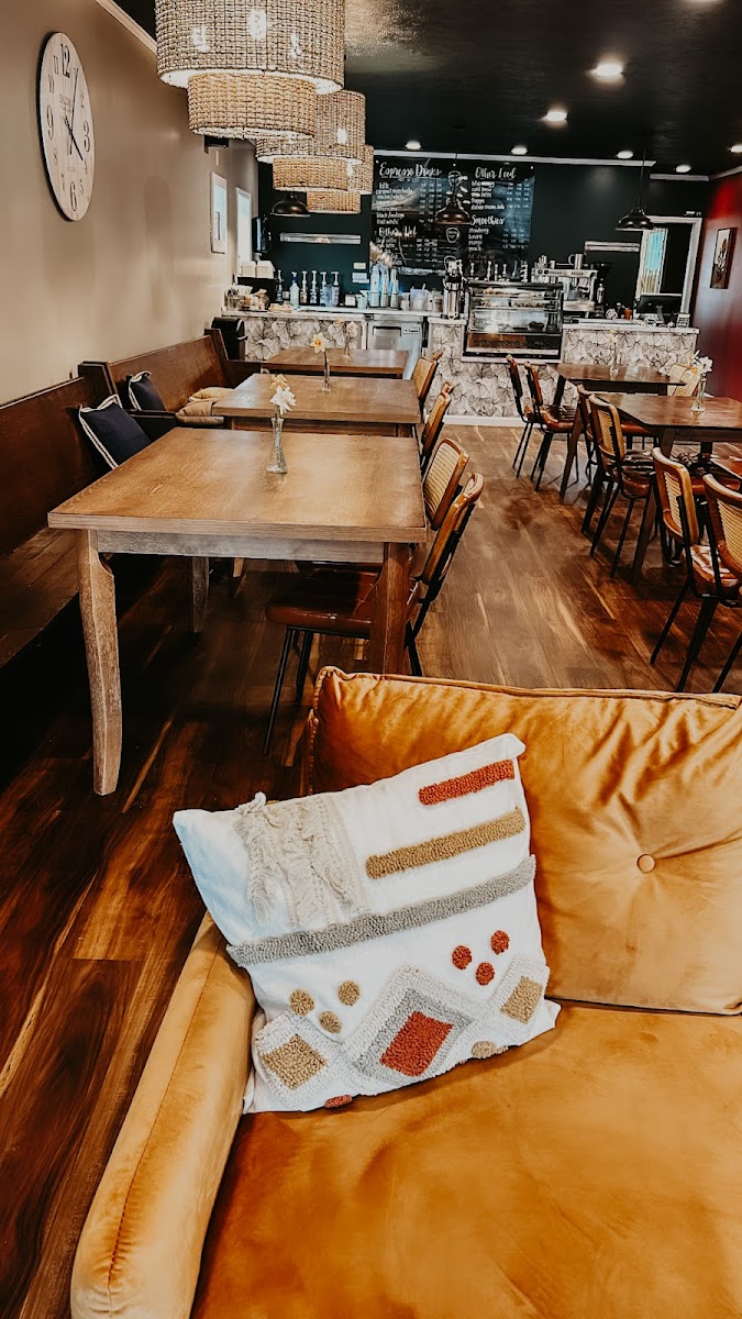 Emily's Brew Coffee Co.-3