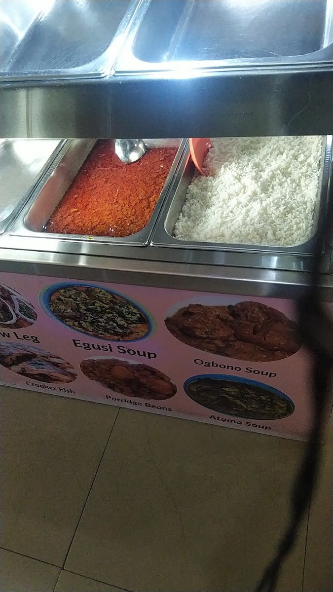 Emmy Kitchen Restaurant & Bar (Calabar Kitchen)-7
