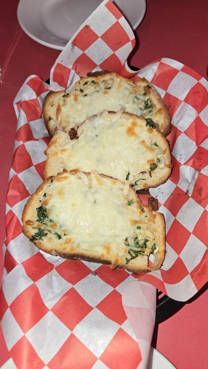 Emmy's Spaghetti Shack-7