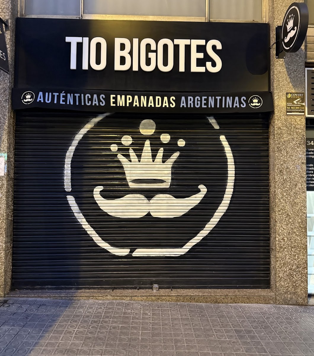 Empanadas Tio Bigotes-4