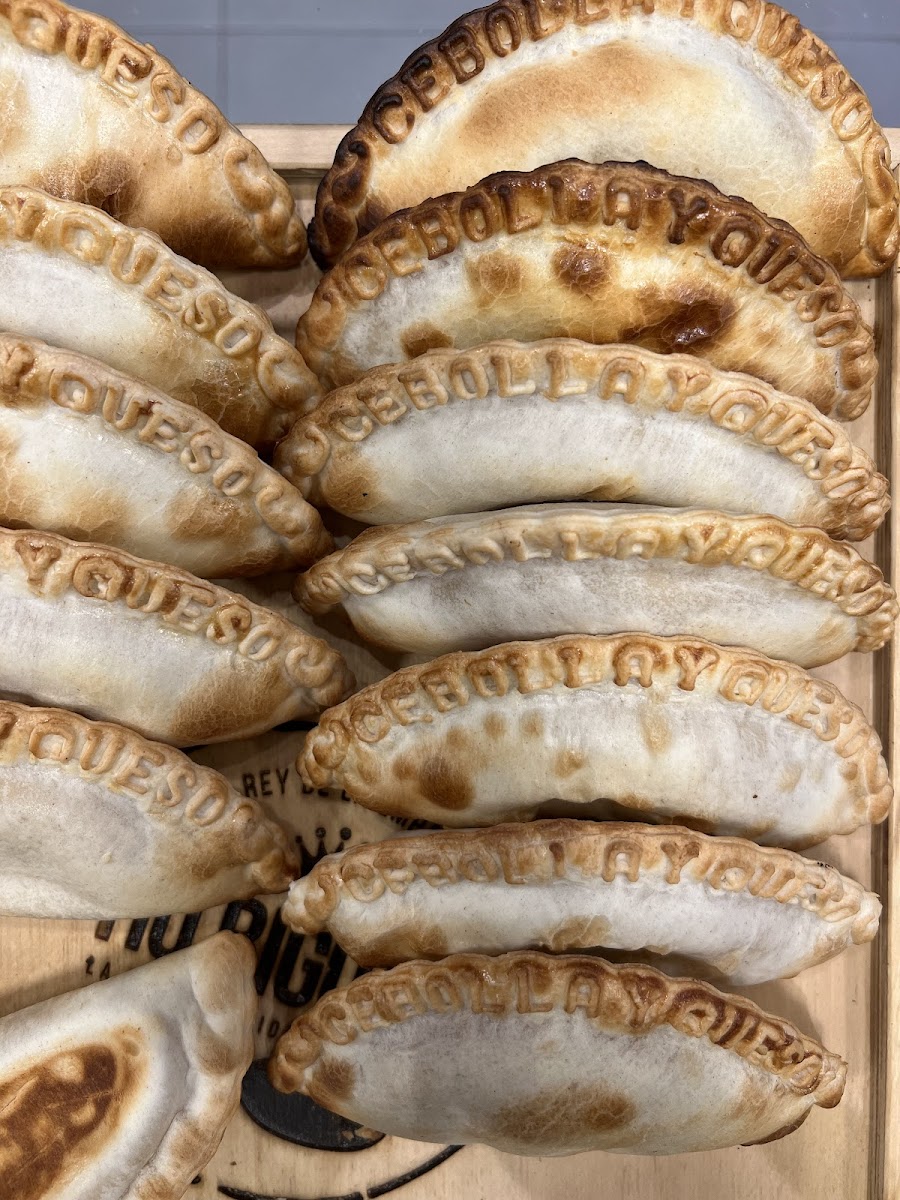 Empanadas Tio Bigotes-8