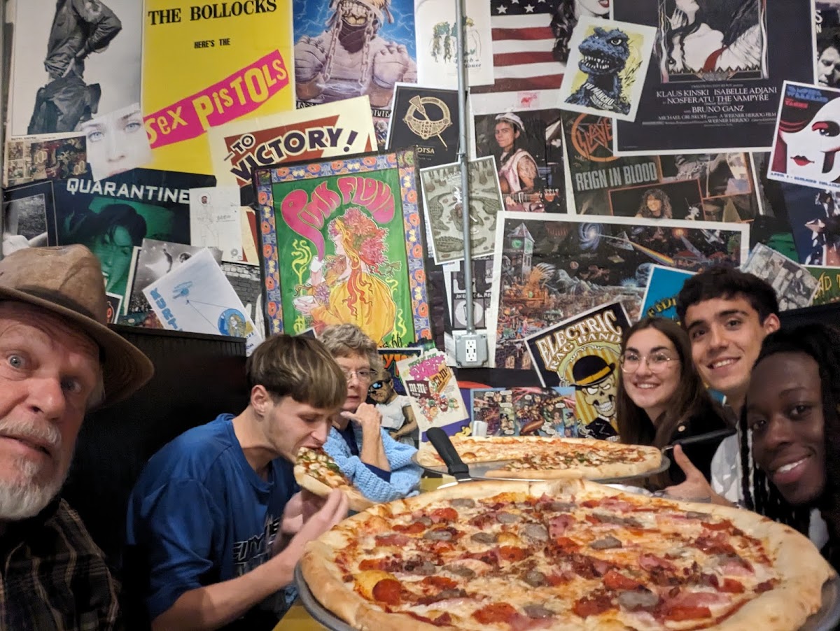 Empire Slice House - Plaza-6