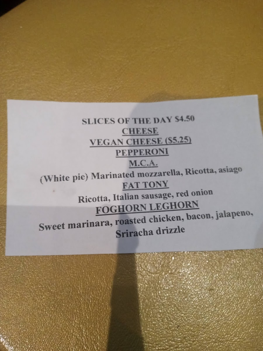Menu Empire Slice House - Plaza-3