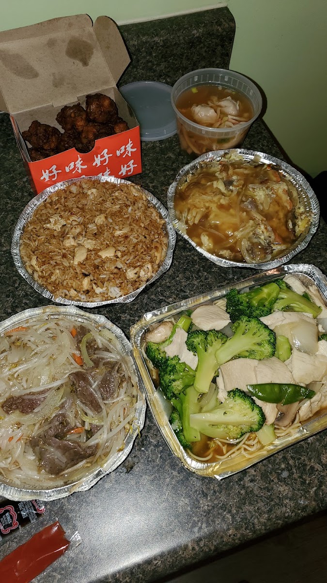 Eng's Chinese Restaurant-9