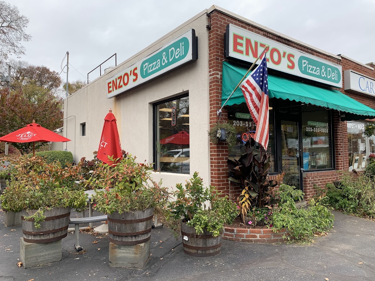 Enzo's Pizza And Deli-3