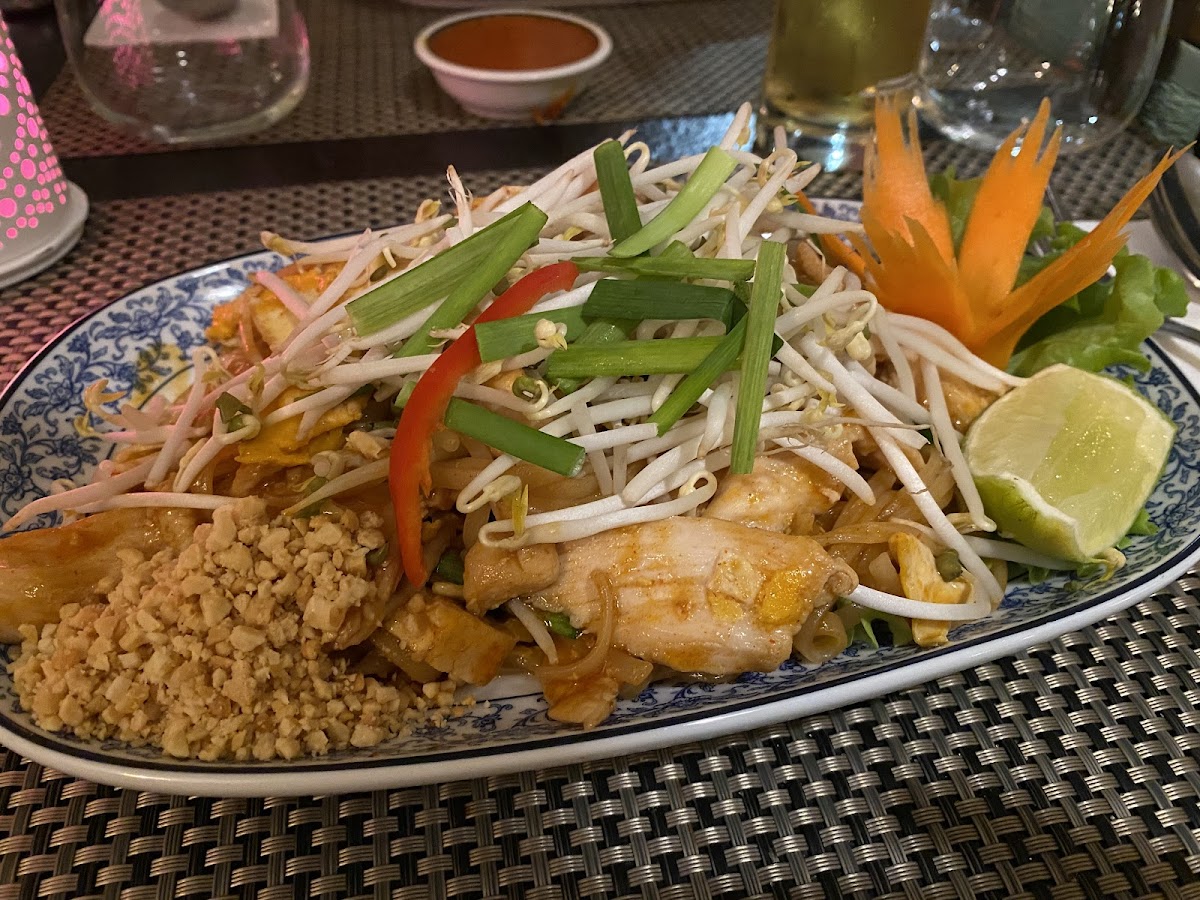 Erawan Thai Restaurant-7
