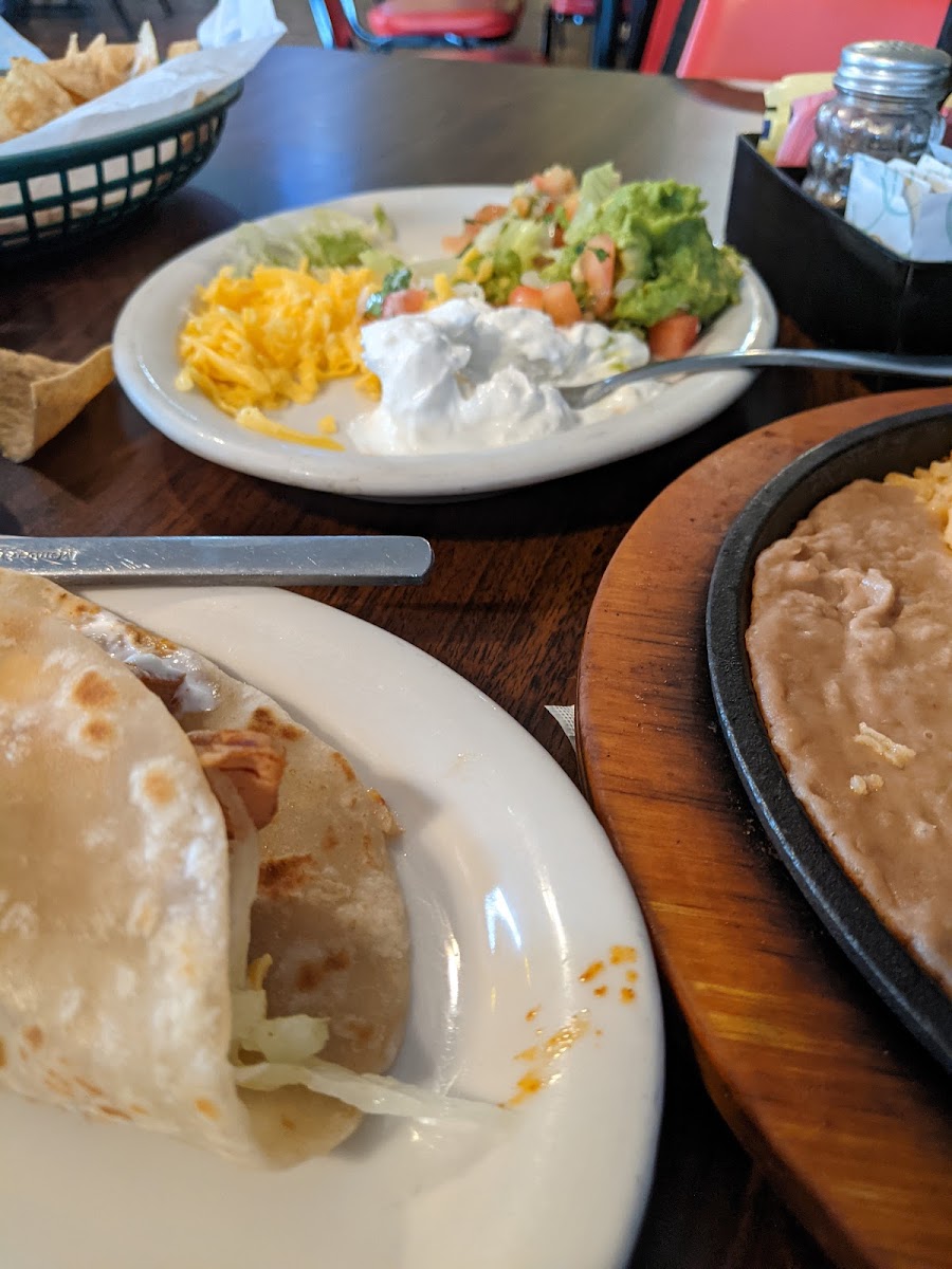 Ernesto's Mexican Restaurant-8