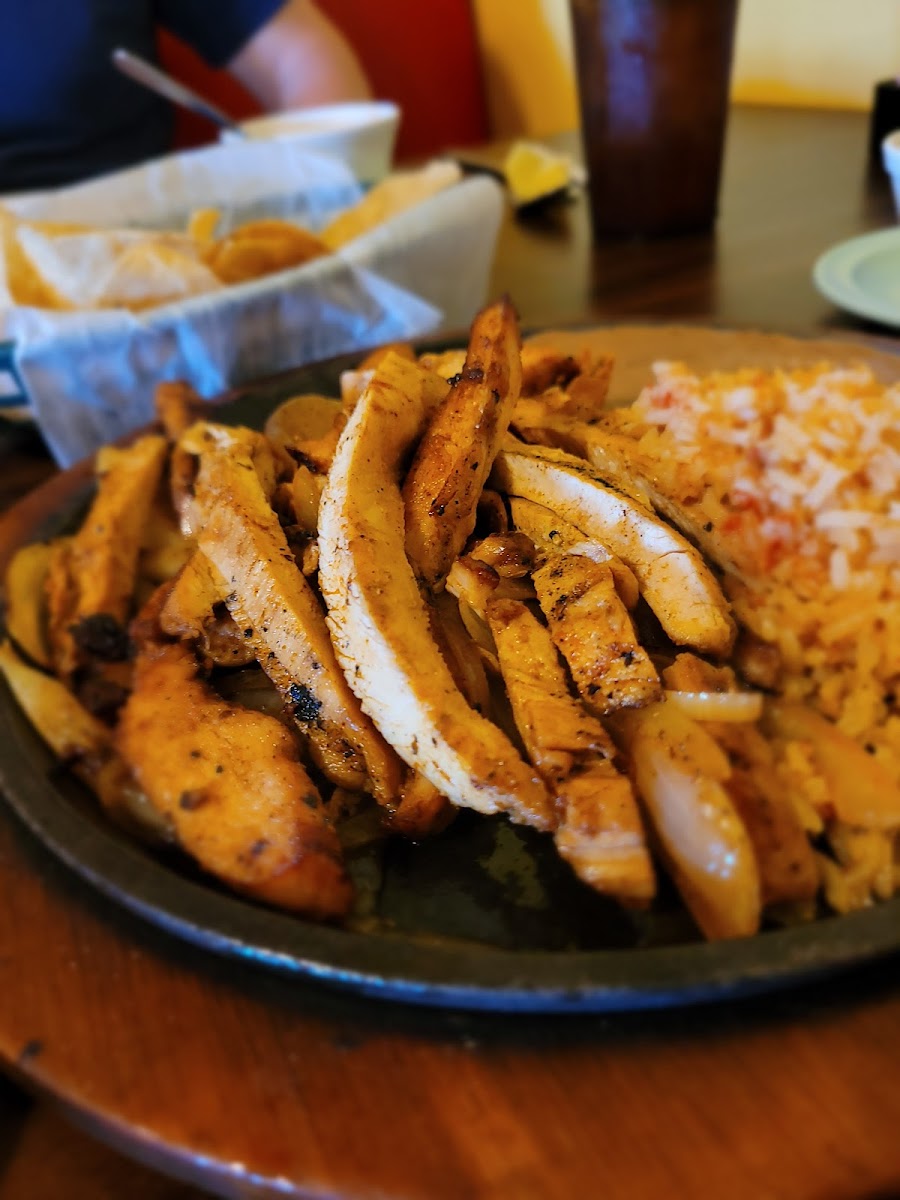 Ernesto's Mexican Restaurant-9