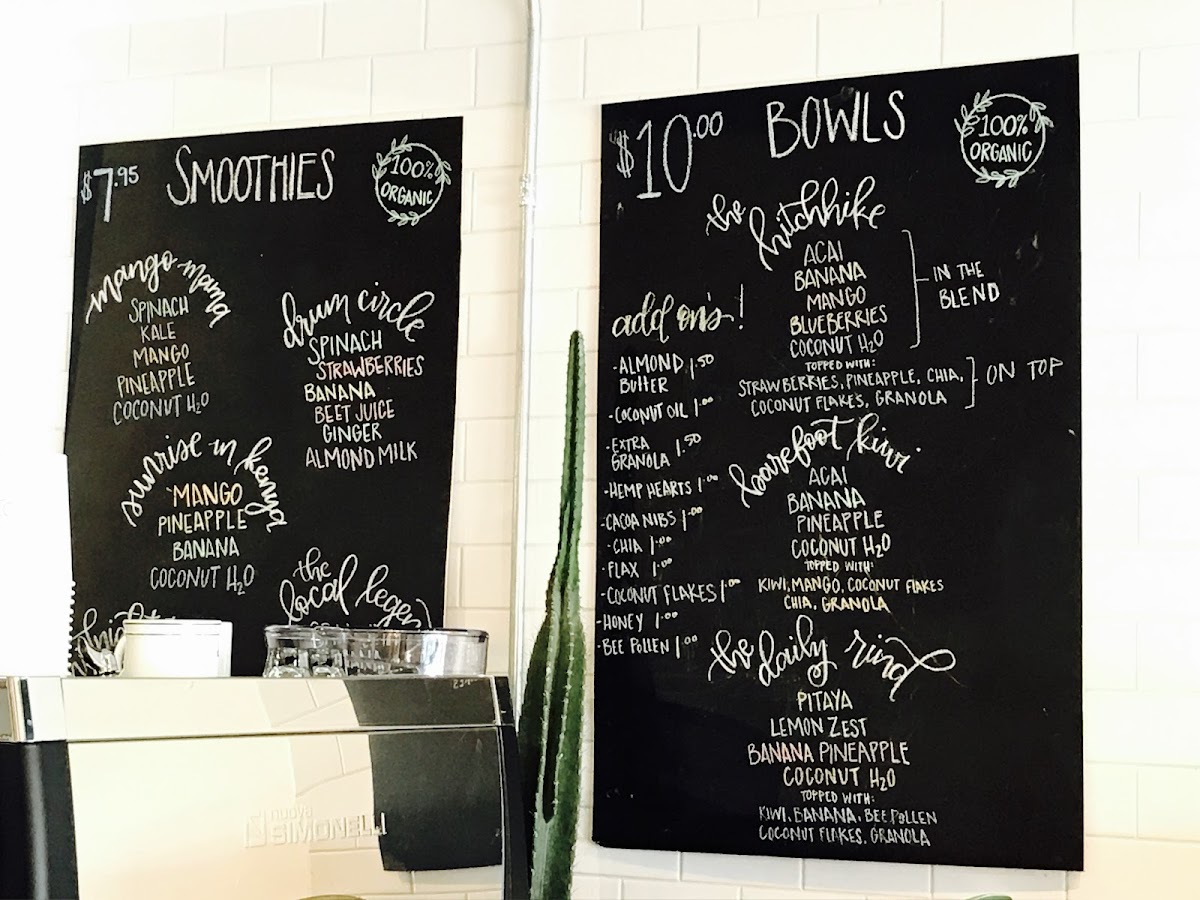 Menu Escape Root Juice + Coffee-5