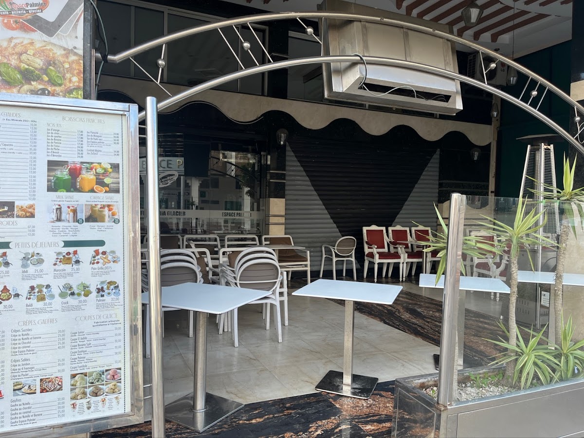 Espace Palmier - Cafe - Pizzeria - Glacier