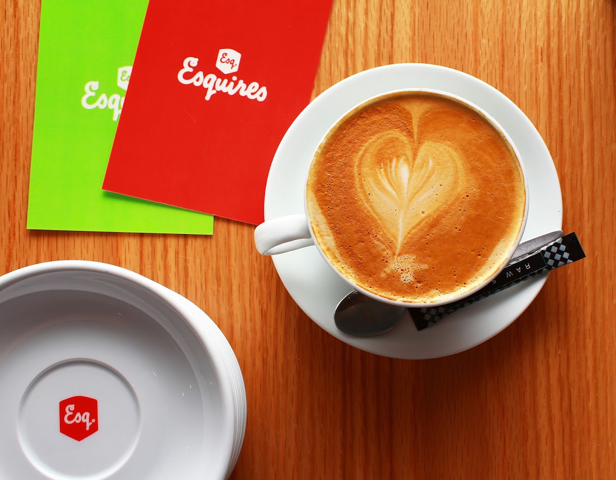 Esquires Cafe - The Hub-8
