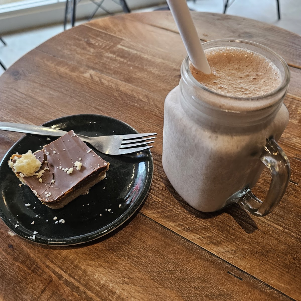 Esquires Coffee Corby-2