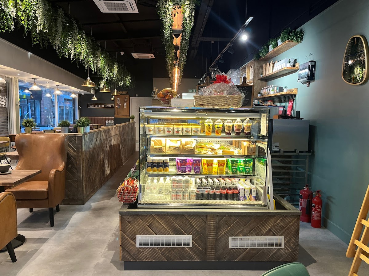 Esquires Coffee Corby-4