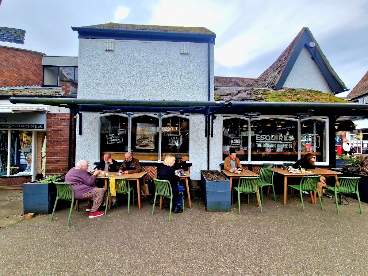 Esquires Coffee Hitchin-4