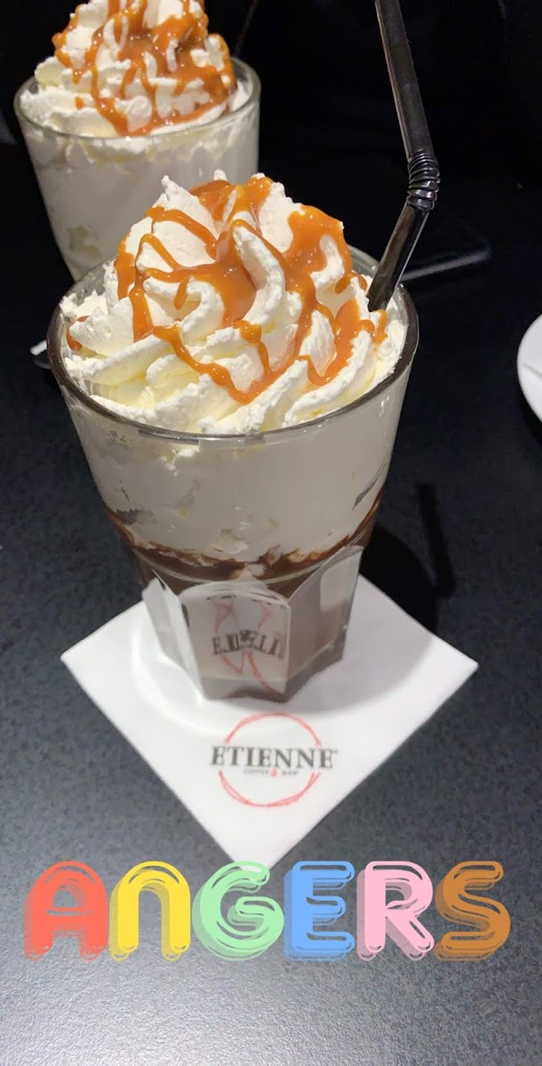 Etienne Coffee & Shop Angers-10