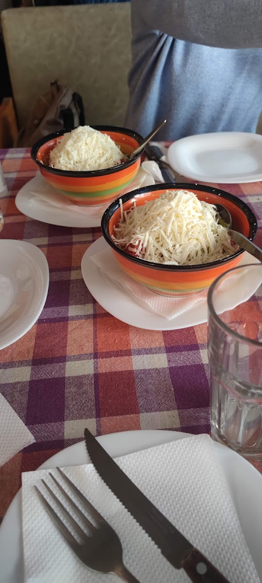 Etno Restoran 'naša Kuća'-7
